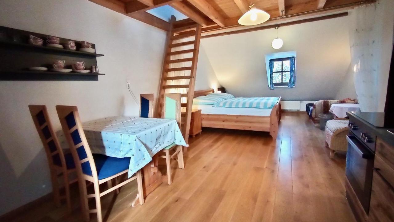 Ferienappartement Rondine Bekond Экстерьер фото